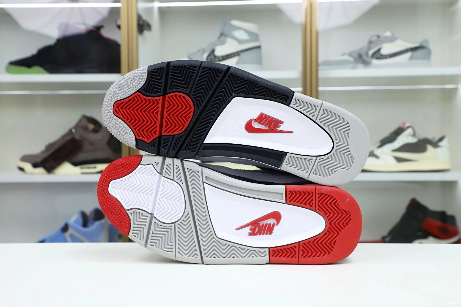 Jordan Air Jordan4 retro the4 what se 0117